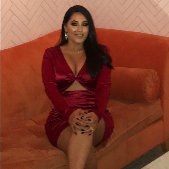 Windsor Dresses & Skirts - Burgundy Crisscross mini dress